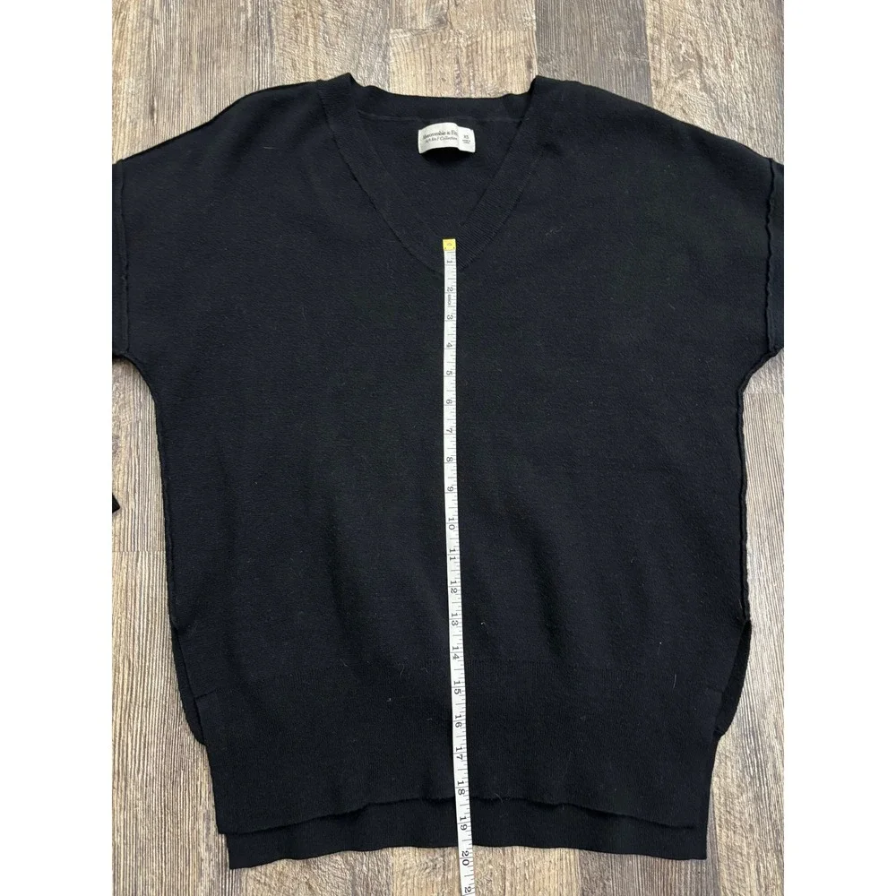 Abercrombie & Fitch‎ Soft A&F Collection Black V-Neck Sweater XS Drop Shoulder